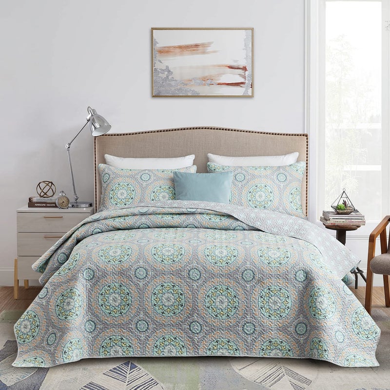 CHIXIN Boho Quilt King Size - Bohemian Chic Medallion Design - Lightweight Bedspread Coverlet Set, Ultrasonic Quilting Mandala Bedding Cover for All Season, 3 Piece, Aqua Blue - Image 2